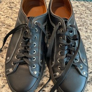Men’s 9.5 Givenchy black shoes